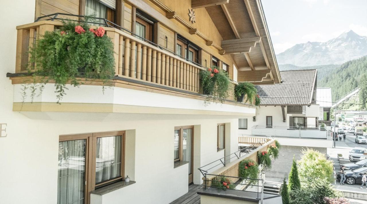 Ferienhaus Austria Bed and Breakfast Sölden Eksteriør billede